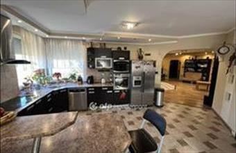 Eladó Halászteleki családi ház hirdetés (32457394)