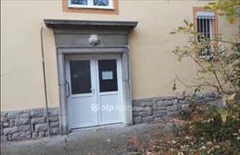 Eladó Pécsi tégla lakás hirdetés (94431439)