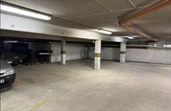 Eladó Soproni teremgarázs hely hirdetés (22245874)