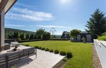 Eladó Budapest III. kerületi családi ház hirdetés (23589344)