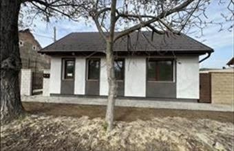 Eladó Szekszárdi családi ház hirdetés (57543676)