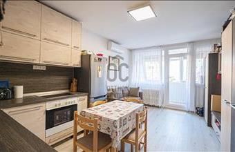 Eladó Szekszárdi panel lakás hirdetés (48765239)