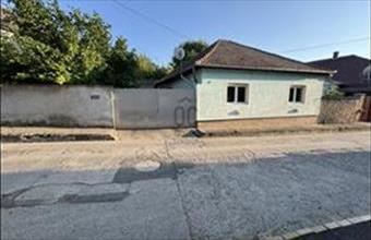 Eladó Szekszárdi családi ház hirdetés (41137477)