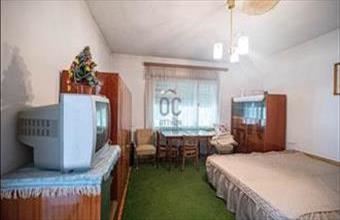 Eladó Aparhanti családi ház hirdetés (47583349)