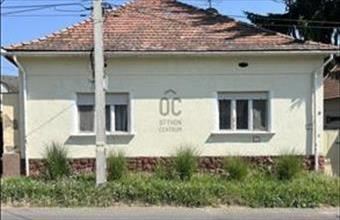 Eladó Szekszárdi családi ház hirdetés (34386183)