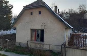 Eladó Hőgyészi családi ház hirdetés (63576913)