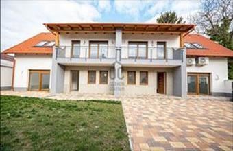 Eladó Szekszárdi családi ház hirdetés (98971538)