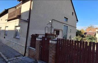 Eladó Pécsi ikerház hirdetés (47749974)