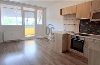 Kiadó Pécsi panel lakás hirdetés (74933377)