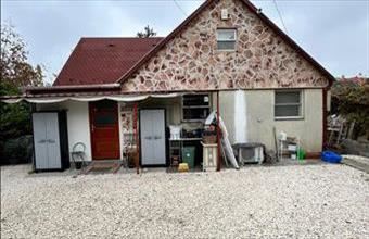 Eladó Szadai családi ház hirdetés (76693135)