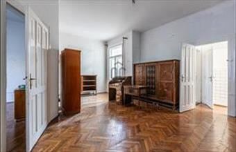 Eladó Budapest V. kerületi tégla lakás hirdetés (87688343)