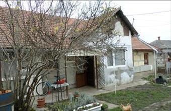 Eladó Kunhegyesi családi ház hirdetés (32342478)