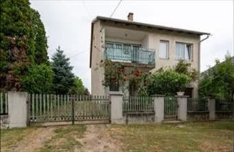 Eladó Vértesboglári családi ház hirdetés (46869345)