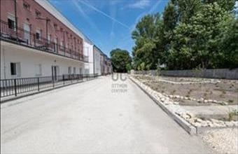 Eladó Székesfehérvári tégla lakás hirdetés (43842362)