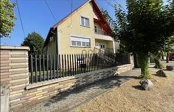 Eladó Fóti családi ház hirdetés (62976974)