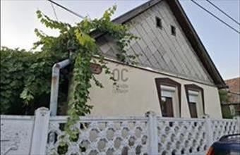 Eladó Tápiószentmártoni családi ház hirdetés (92455955)