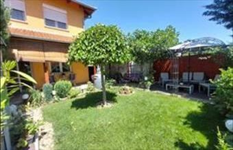 Eladó Budapest XVIII. kerületi ikerház hirdetés (43733235)