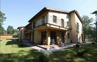 Kiadó Tatai családi ház hirdetés (38297732)