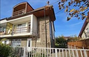Eladó Vonyarcvashegyi családi ház hirdetés (44345698)
