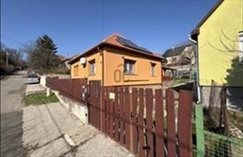 Eladó Péceli családi ház hirdetés (55844766)