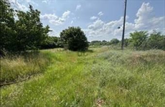 Eladó Nyíregyházai lakóövezeti telek hirdetés (53343244)