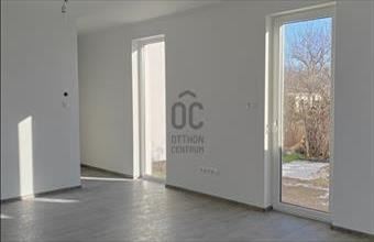 Eladó Kiskunlacházai családi ház hirdetés (73732473)