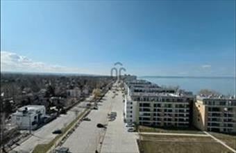 Eladó Siófoki csúsztatott zsalus lakás hirdetés (67449976)