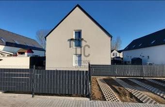 Eladó Váci sorház hirdetés (38929649)