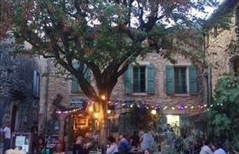 Eladó Szentendrei étterem, vendéglő hirdetés (86819345)