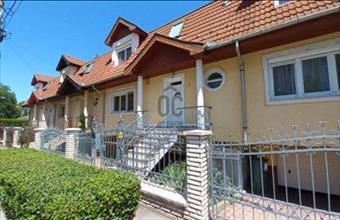 Eladó Debreceni sorház hirdetés (83257975)