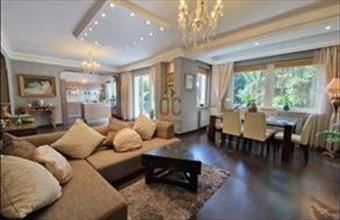 Eladó Budapest III. kerületi családi ház hirdetés (36597432)