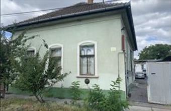 Eladó Ceglédi családi ház hirdetés (53362884)