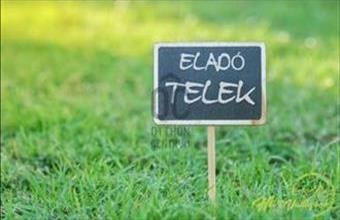 Eladó Ceglédi lakóövezeti telek hirdetés (65552348)