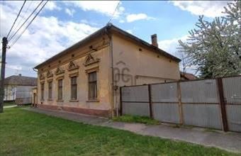 Eladó Nagykőrösi családi ház hirdetés (83264237)