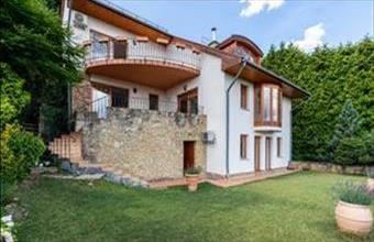 Kiadó Budapest II. kerületi családi ház hirdetés (39452935)