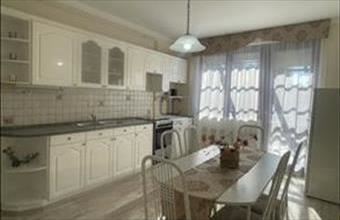 Kiadó Debreceni családi ház hirdetés (38781954)