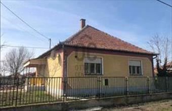 Eladó Komádi családi ház hirdetés (93279947)