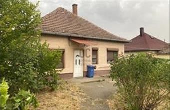 Eladó Berettyóújfalui családi ház hirdetés (46328256)