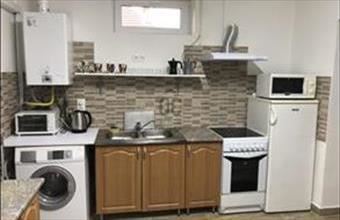 Kiadó Polgári családi ház hirdetés (93977478)