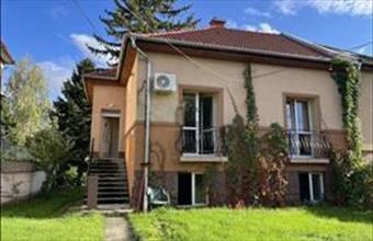 Eladó Budapest XIV. kerületi ikerház hirdetés (93977395)