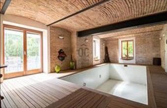 Eladó Budapest II. kerületi családi ház hirdetés (94652326)