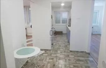 Kiadó Zalaegerszegi csúsztatott zsalus lakás hirdetés (29594438)