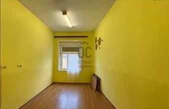 Kiadó Pécsi iroda irodaházban hirdetés (38872974)