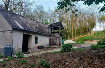 Eladó Lesenceistvándi hétvégi ház hirdetés (94772937)