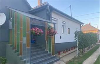 Eladó Eperjeskei családi ház hirdetés (79893942)