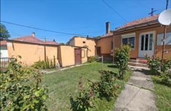 Eladó Annavölgyi családi ház hirdetés (36857379)