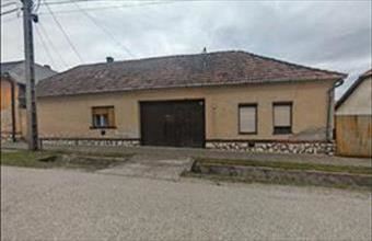 Eladó Kesztölci családi ház hirdetés (49822437)