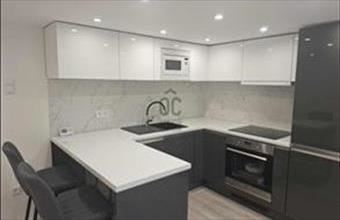 Kiadó Budapest VI. kerületi tégla lakás hirdetés (72631346)