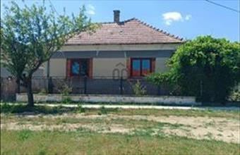 Eladó Sávolyi családi ház hirdetés (73753674)
