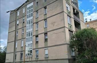 Eladó Törökszentmiklósi tégla lakás hirdetés (72379384)